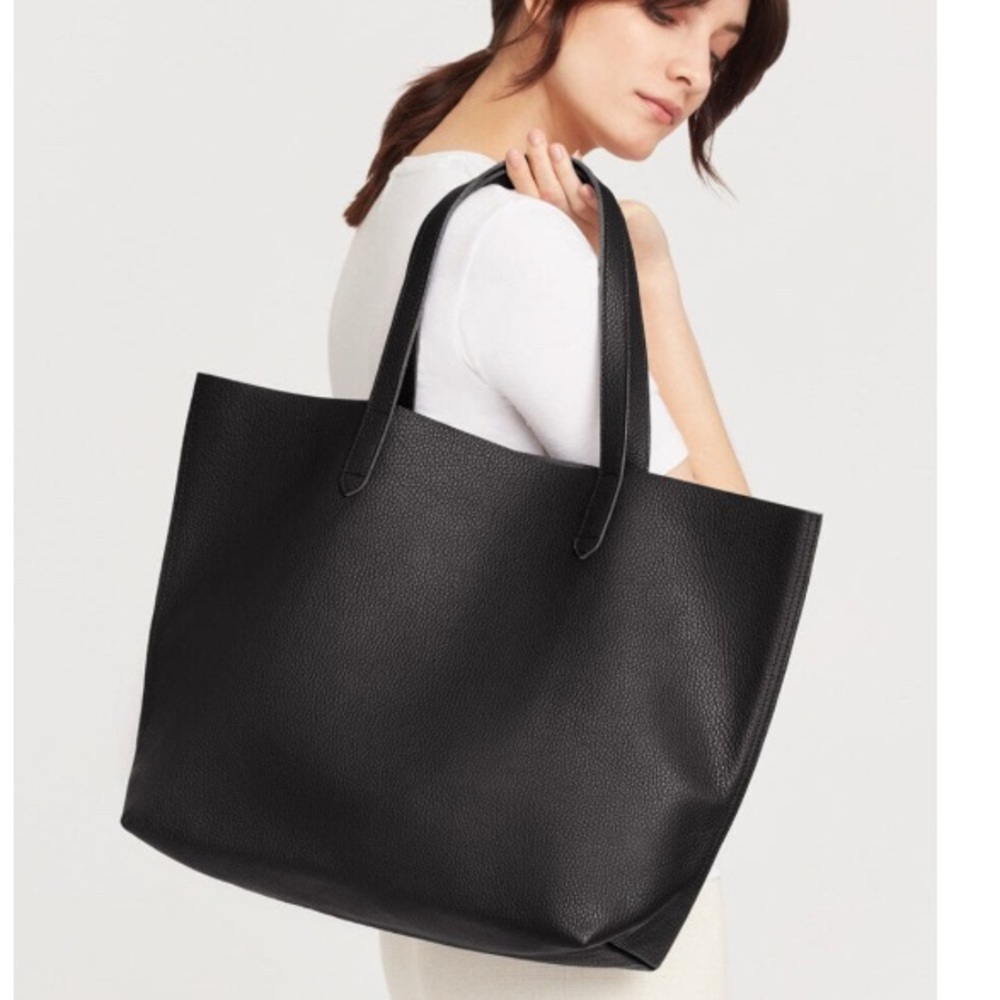 CUYANA Classic Leather Tote DISCONTINUED